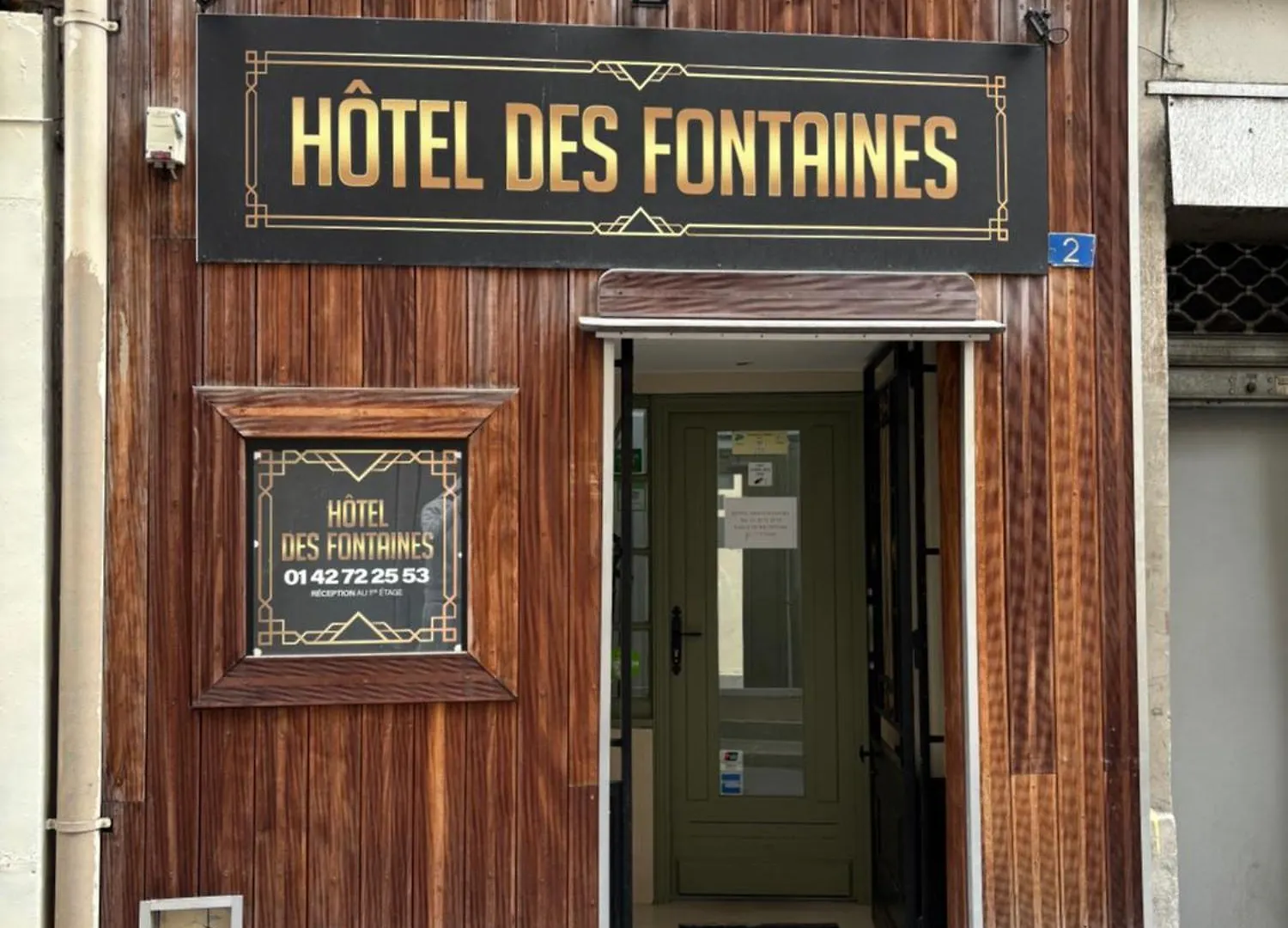 Hotel Des Fontaines Paris